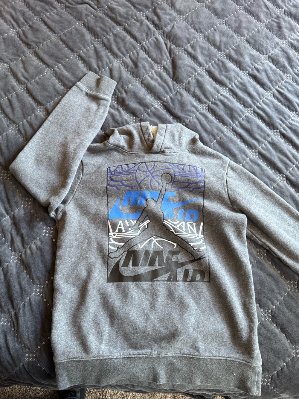Jordan Men's Gray Crewneck Sweatshirt with Blue Graphic